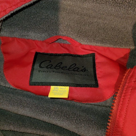 Cabela's 3 season jacket - Picture 3 of 3
